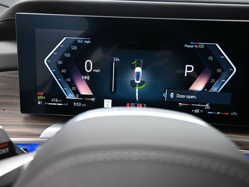 Used 2025 BMW 740i xDrive image 34