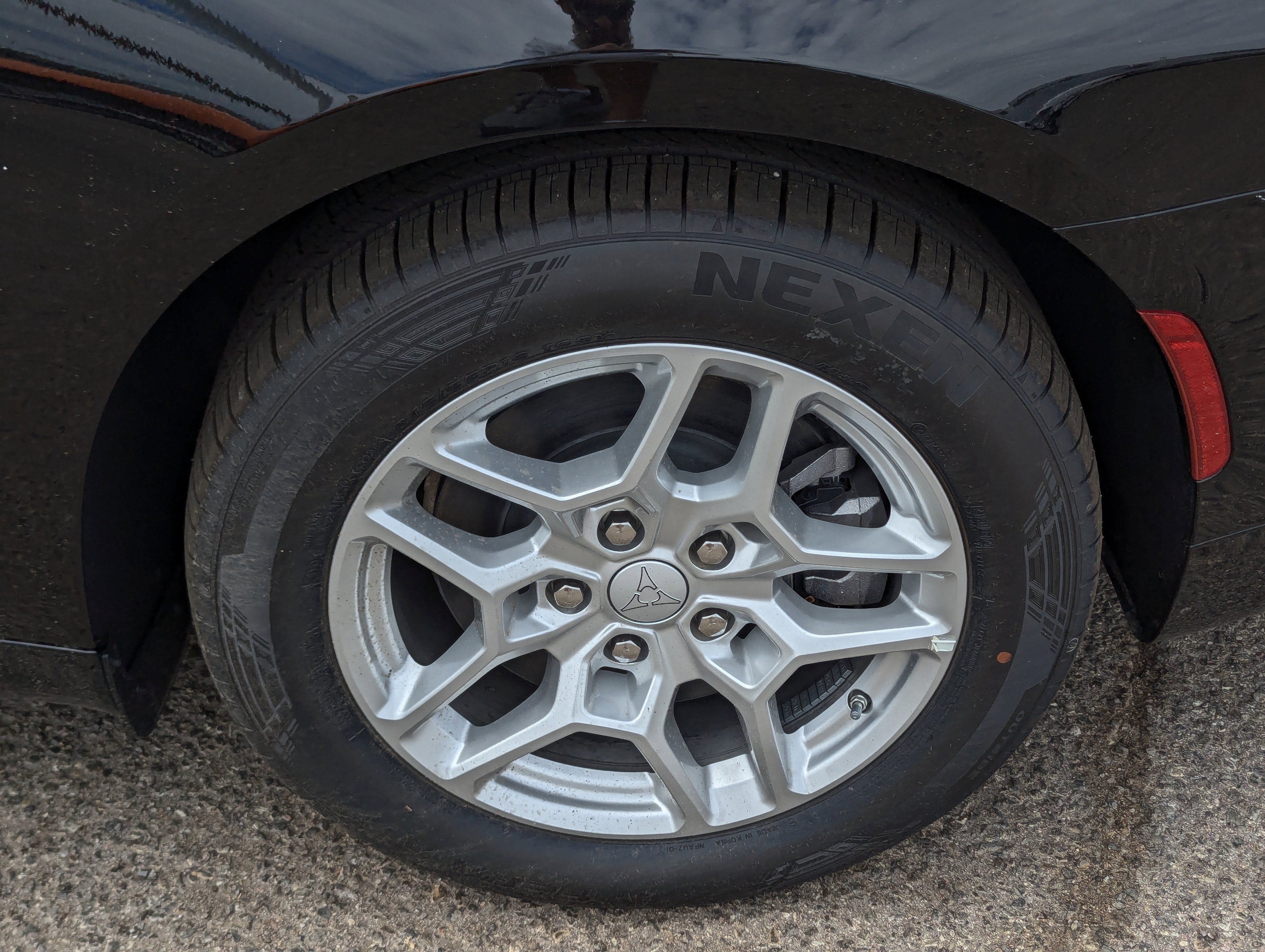 New 2025 Dodge Charger R/T w/ Sun & Sound Package image 7