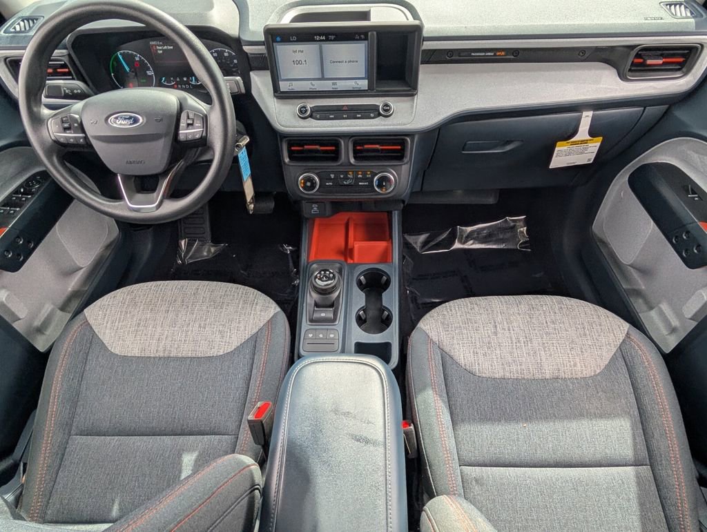 Used 2023 Ford Maverick XLT image 14