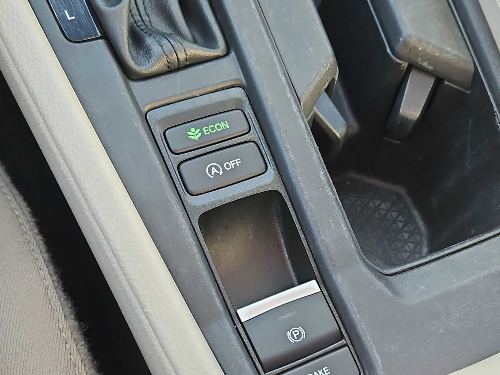 Certified 2023 Honda Accord EX image 10