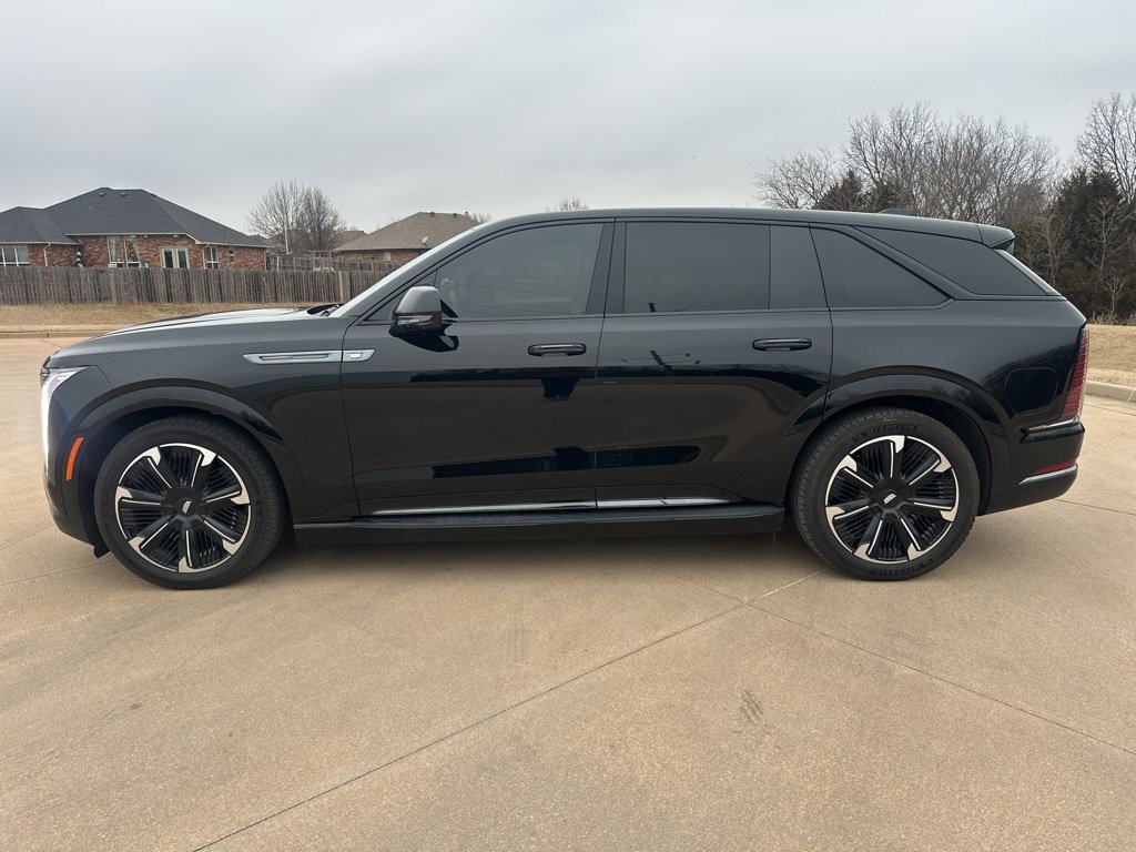 Used 2025 Cadillac Escalade IQ Sport 2 image 2