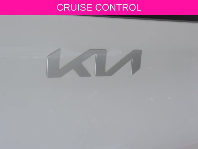 Used 2023 Kia Sportage EX image 17