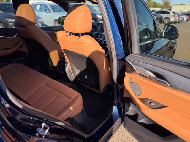 Used 2024 BMW X3 xDrive30i w/ Premium Package AWD/4WD image 11