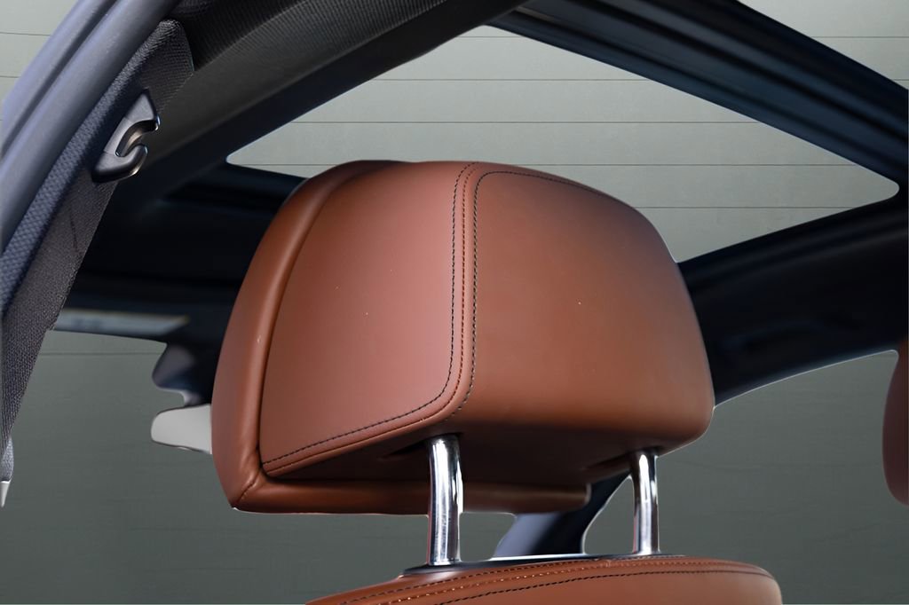 Used 2022 BMW X5 M50i w/ Executive Package AWD/4WD image 61