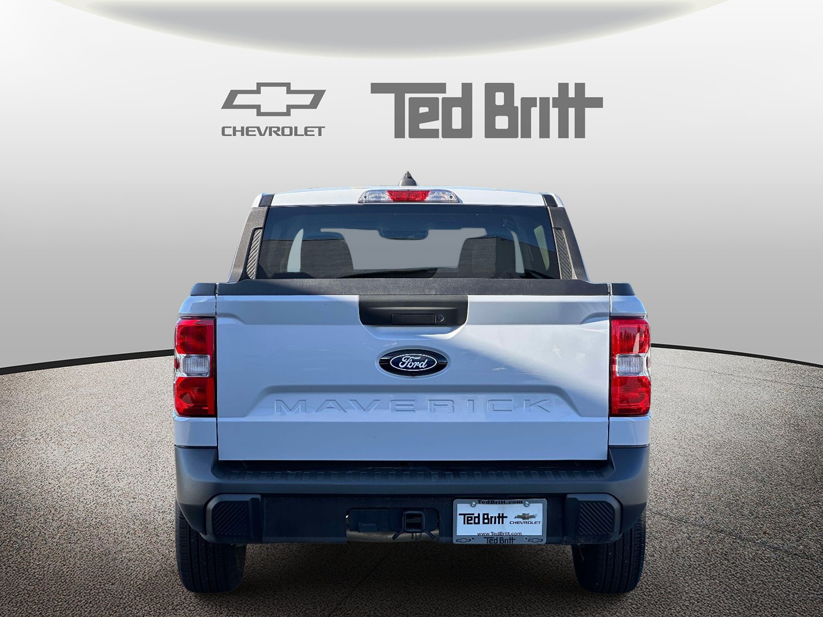 Used 2025 Ford Maverick XL w/ Equipment Group 102A AWD/4WD image 5