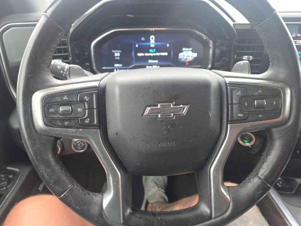 Used 2023 Chevrolet Silverado 1500 RST w/ Convenience Package II AWD/4WD image 17