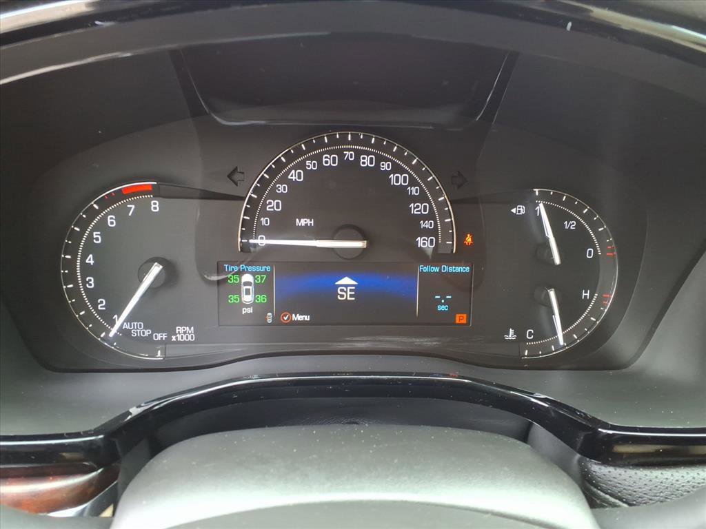 Used 2018 Cadillac XT5 Luxury w/ Driver Awareness Package image 31