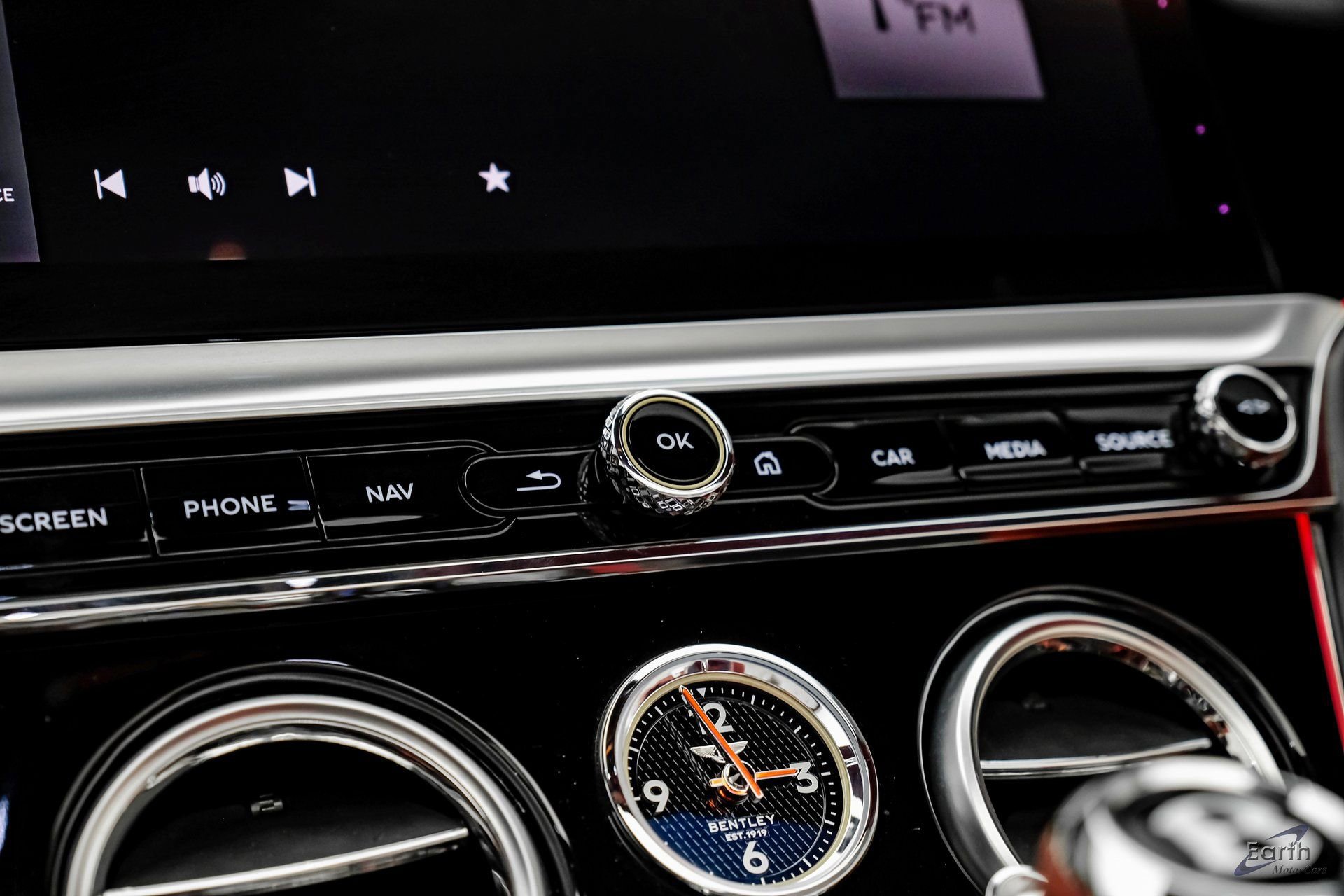 Used 2022 Bentley Continental GT AWD/4WD image 75