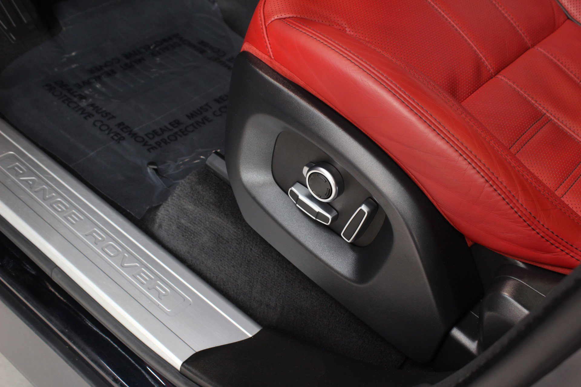 Used 2017 Land Rover Range Rover Sport Autobiography image 31