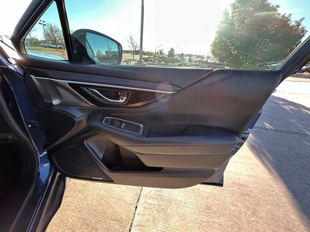 Used 2020 Subaru Outback Limited w/ Popular Package #2 AWD/4WD image 17