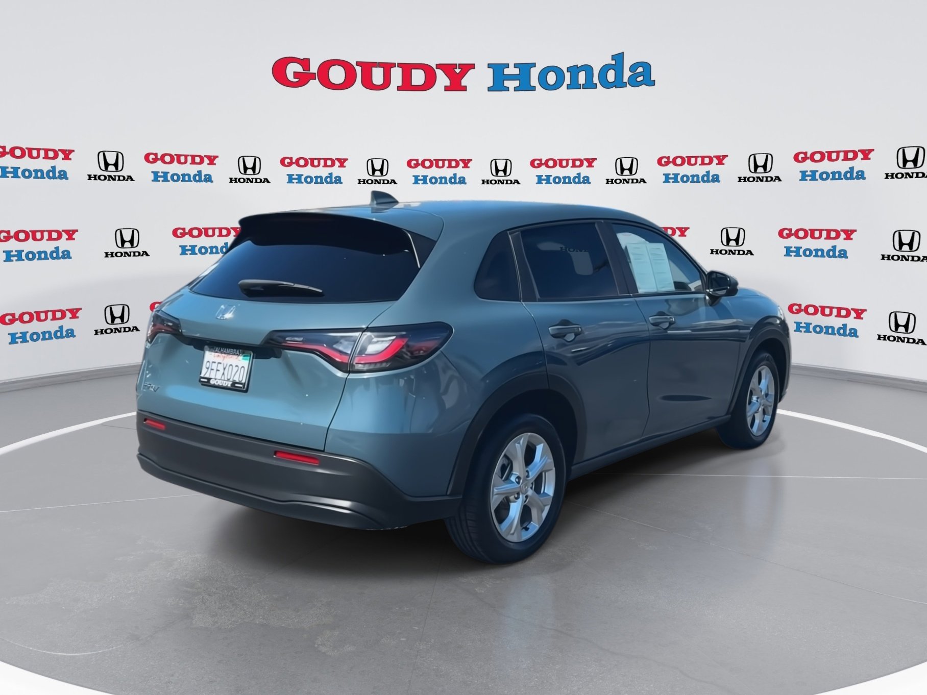 Certified 2023 Honda HR-V LX image 4