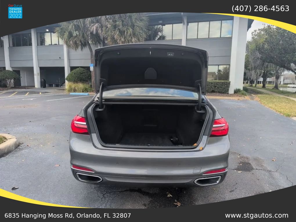 Used 2016 BMW 740i image 34