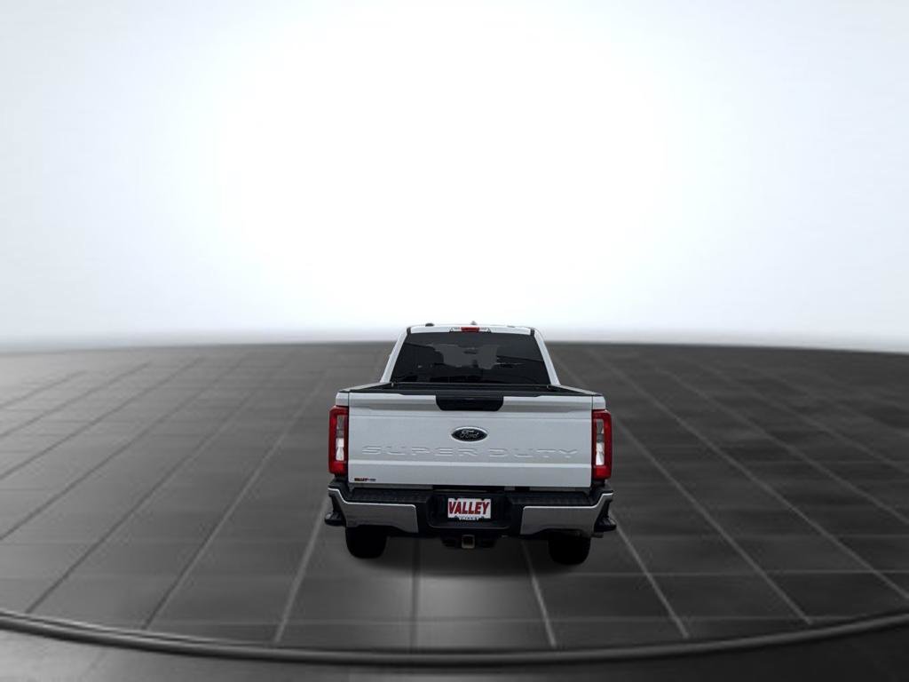 Used 2023 Ford F250 XLT AWD/4WD image 12