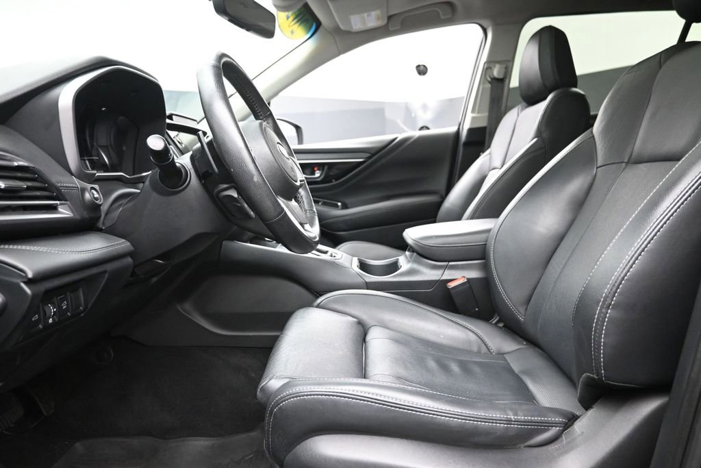 Used 2022 Subaru Outback Limited AWD/4WD image 17