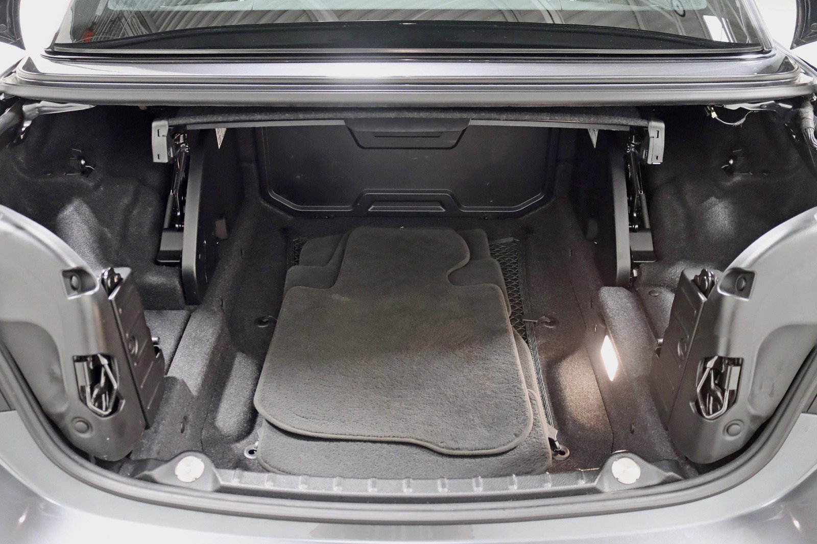 Used 2017 BMW 430i Convertible RWD image 33