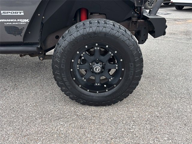 Used 2018 Jeep Wrangler Unlimited Sport S image 9