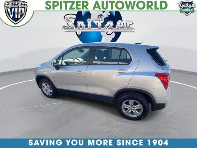 Used 2017 Chevrolet Trax LS AWD/4WD image 10