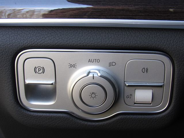 Used 2025 Mercedes-Benz GLE 350 4MATIC image 35