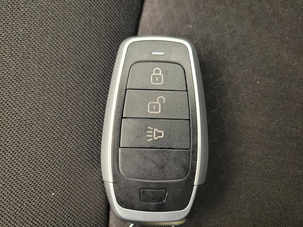 Used 2021 Chevrolet Malibu LS FWD image 32