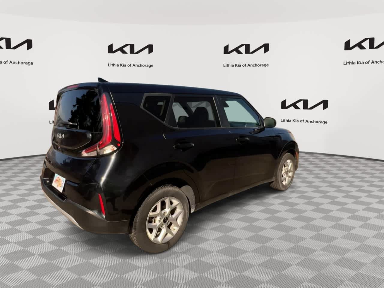 Certified 2023 Kia Soul LX w/ Option Group 015 FWD image 8