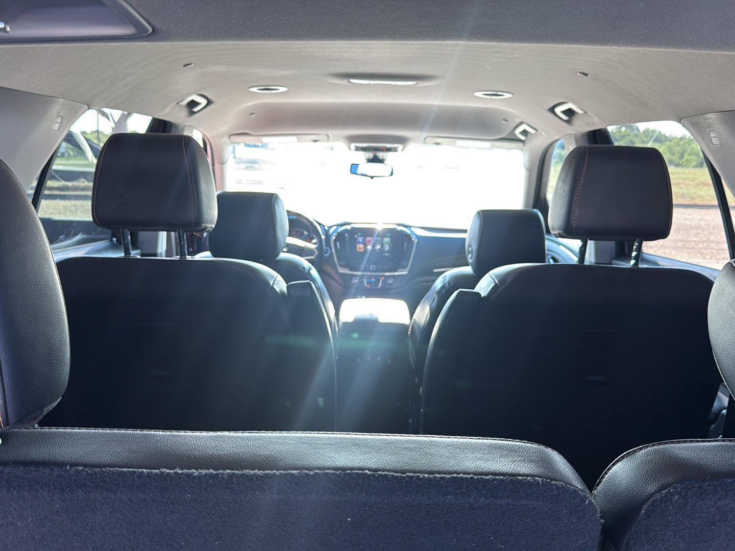 Used 2019 Chevrolet Traverse LT w/ LT Premium Package FWD image 16