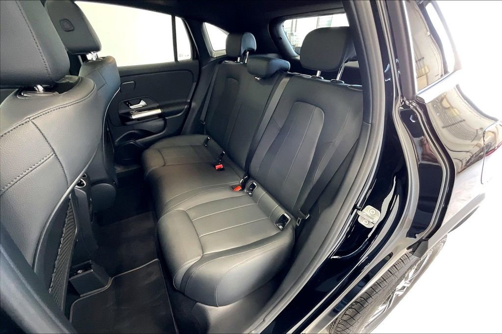 Used 2026 Mercedes-Benz GLA 250 4MATIC image 19