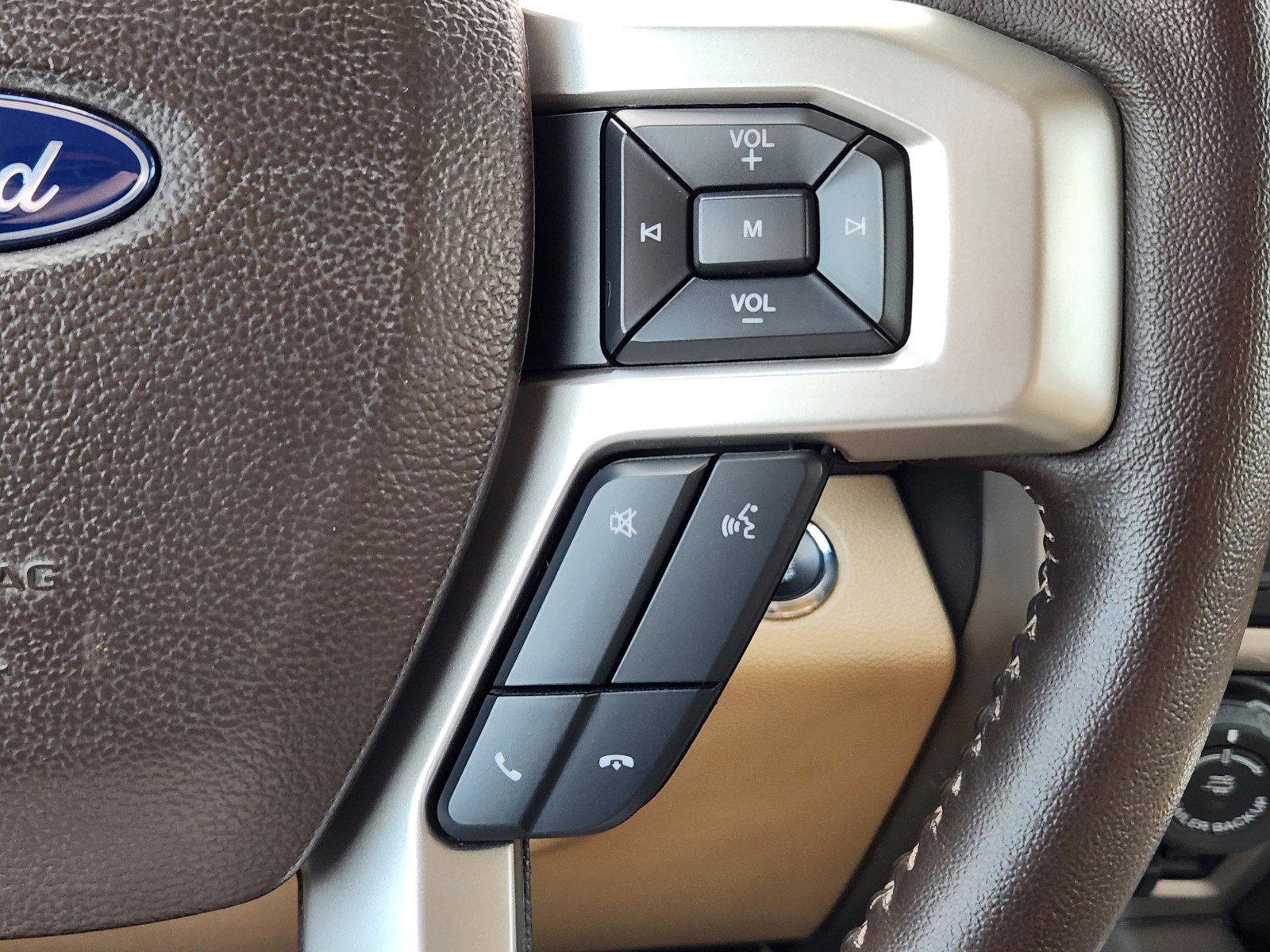 Used 2019 Ford F150 Lariat AWD/4WD image 22