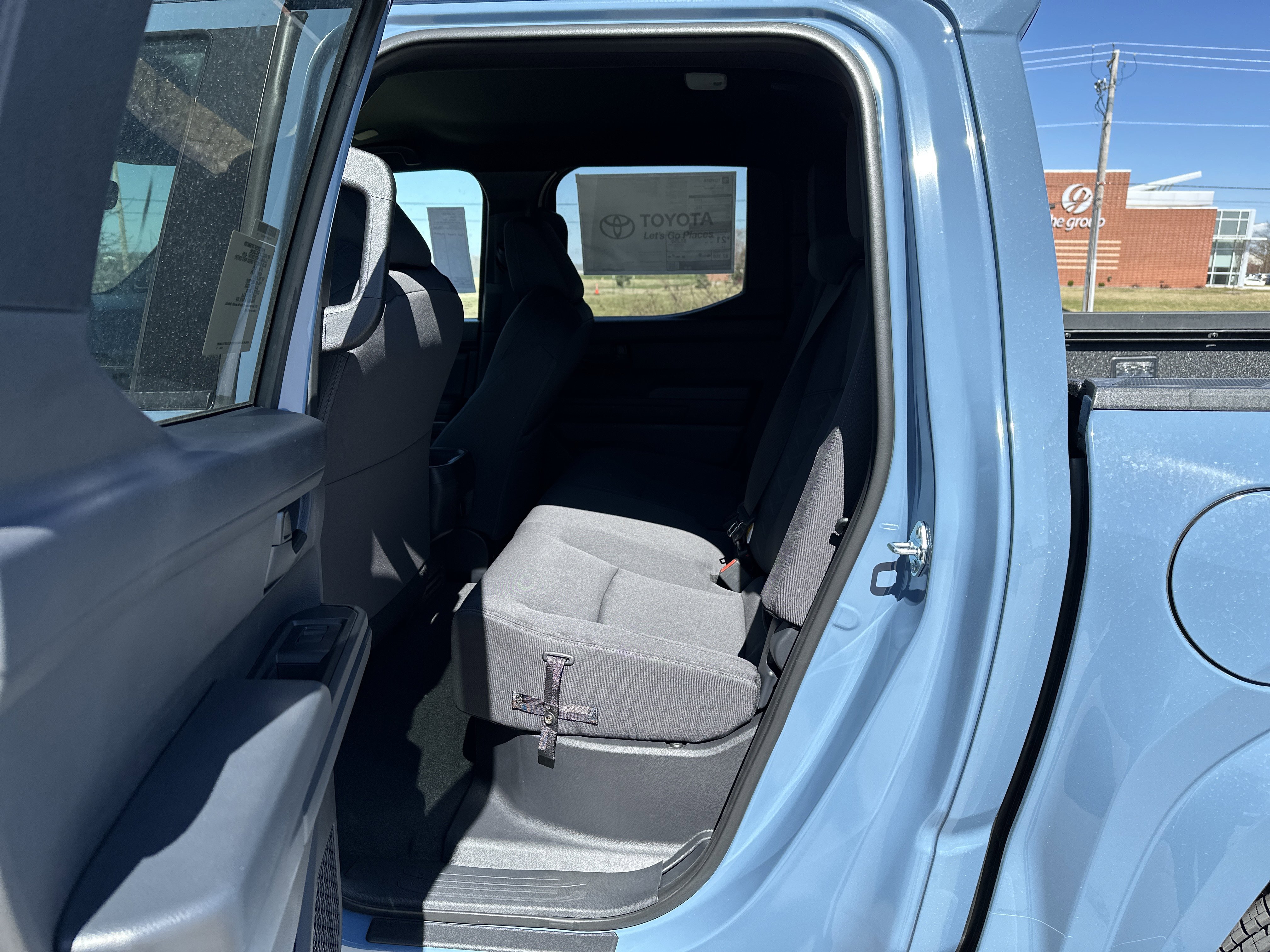 New 2026 Toyota Tacoma SR5 w/ SR5 Upgrade Package AWD/4WD image 7