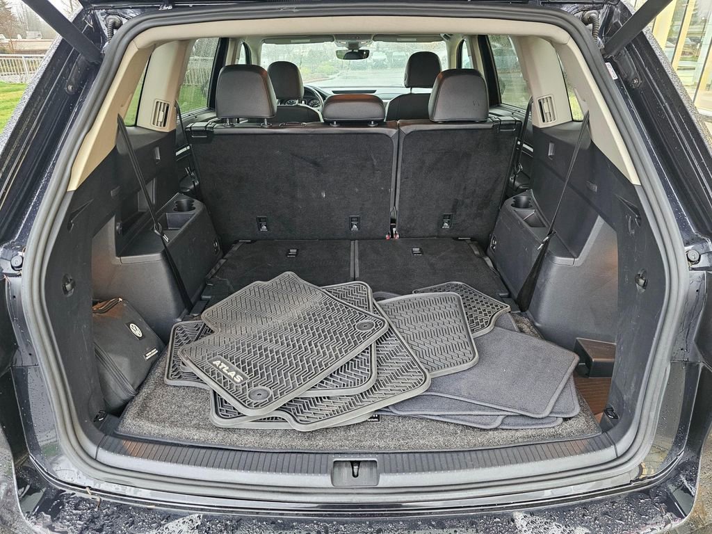 Used 2019 Volkswagen Atlas SE w/ Towing Package image 14