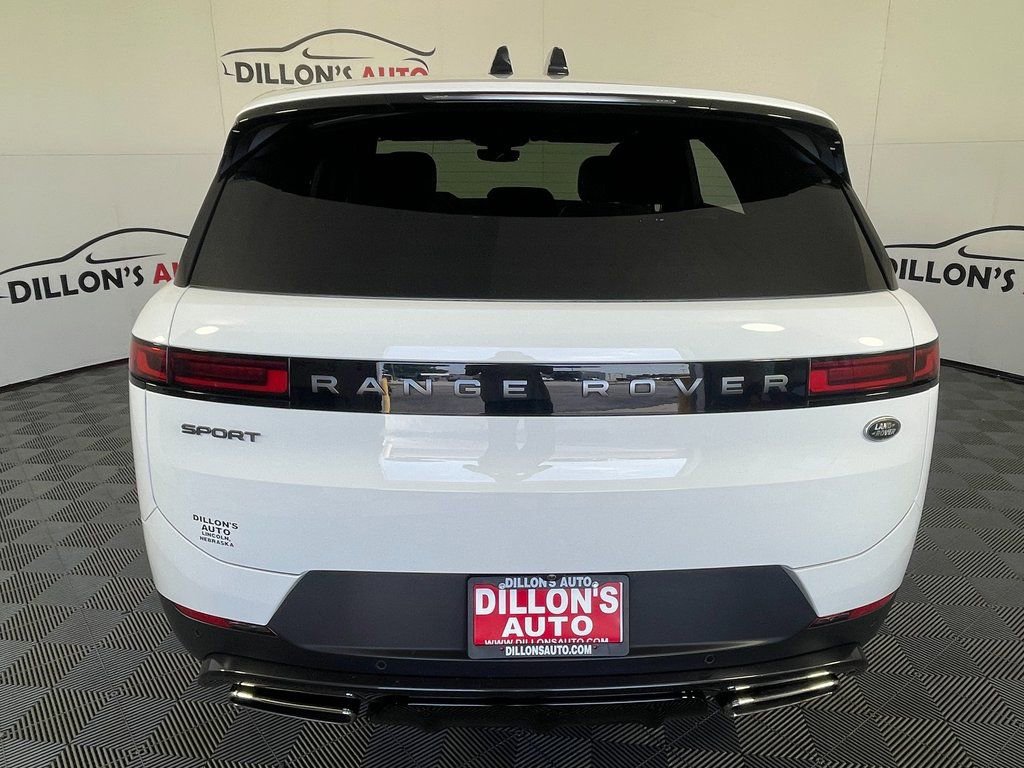 Used 2023 Land Rover Range Rover Sport SE image 5