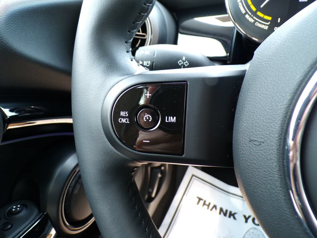 Used 2024 MINI Cooper SE FWD image 27