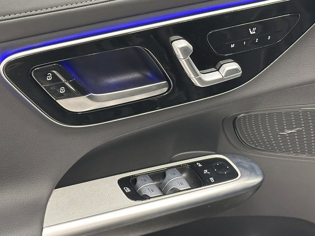 Certified 2024 Mercedes-Benz GLC 300 4MATIC image 11