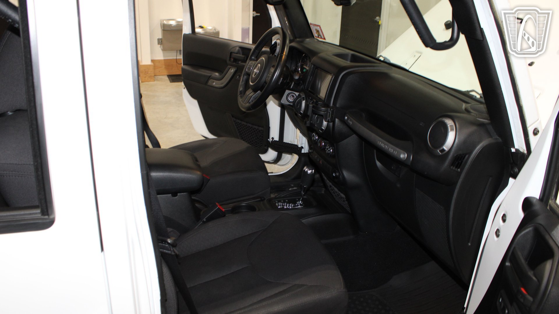 Used 2016 Jeep Wrangler Unlimited Sport w/ Quick Order Package 24S AWD/4WD image 6