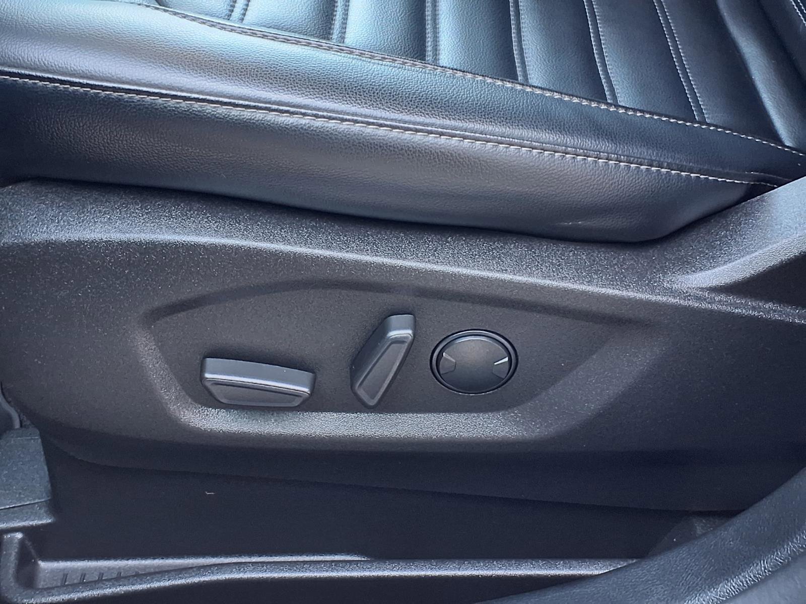 Certified 2023 Ford Edge SEL w/ Convenience Package image 4