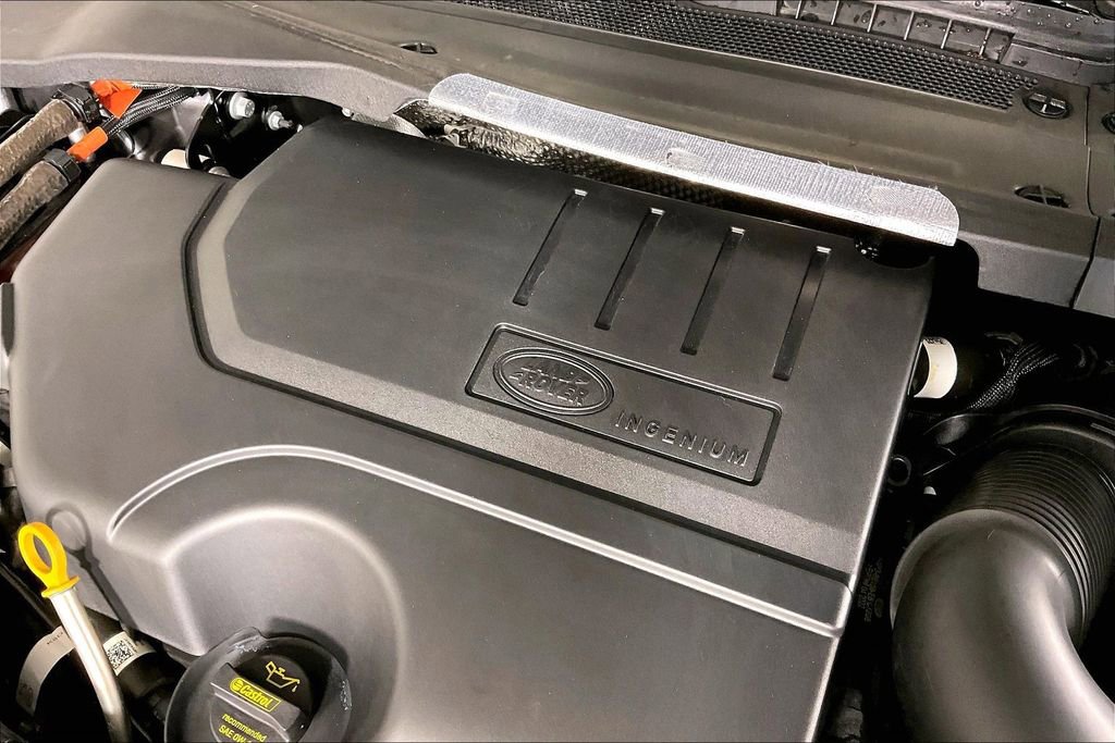 Used 2023 Land Rover Range Rover Evoque HST image 32