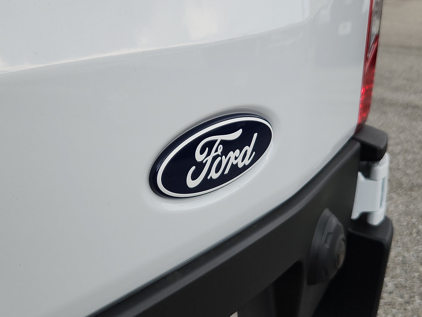 New 2026 Ford Transit 350 148 High Roof Extended w/ Load Area Protection Package RWD image 20