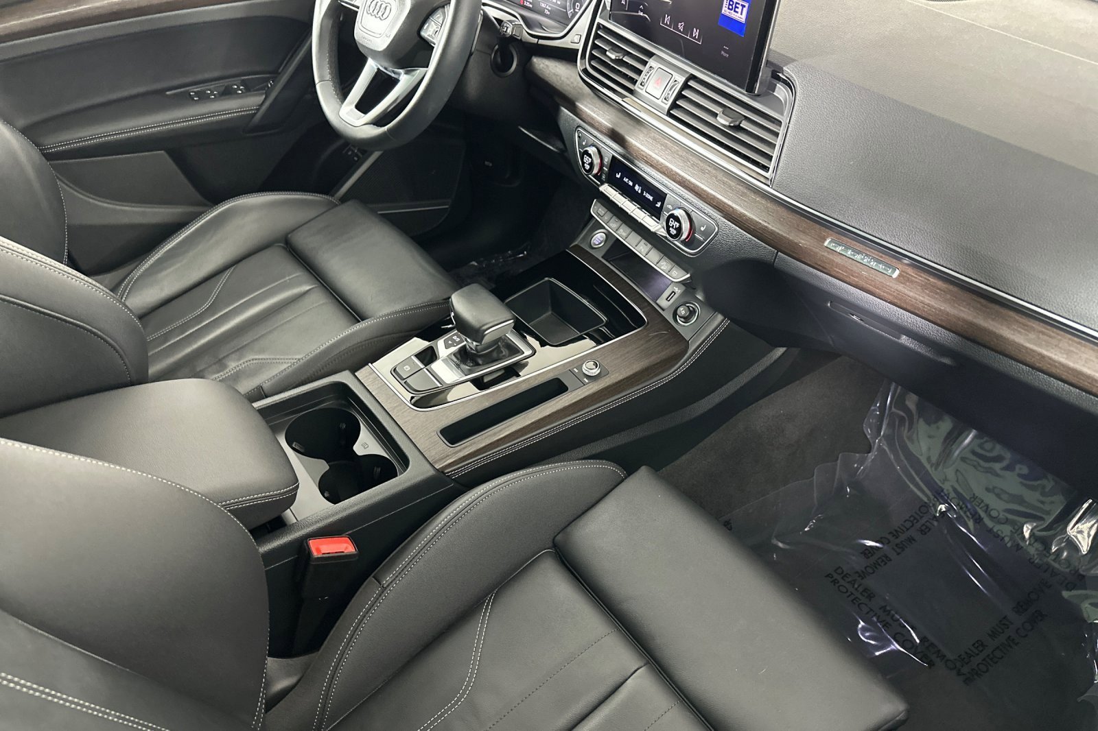 Used 2023 Audi Q5 e Premium Plus w/ Premium Plus Package image 15