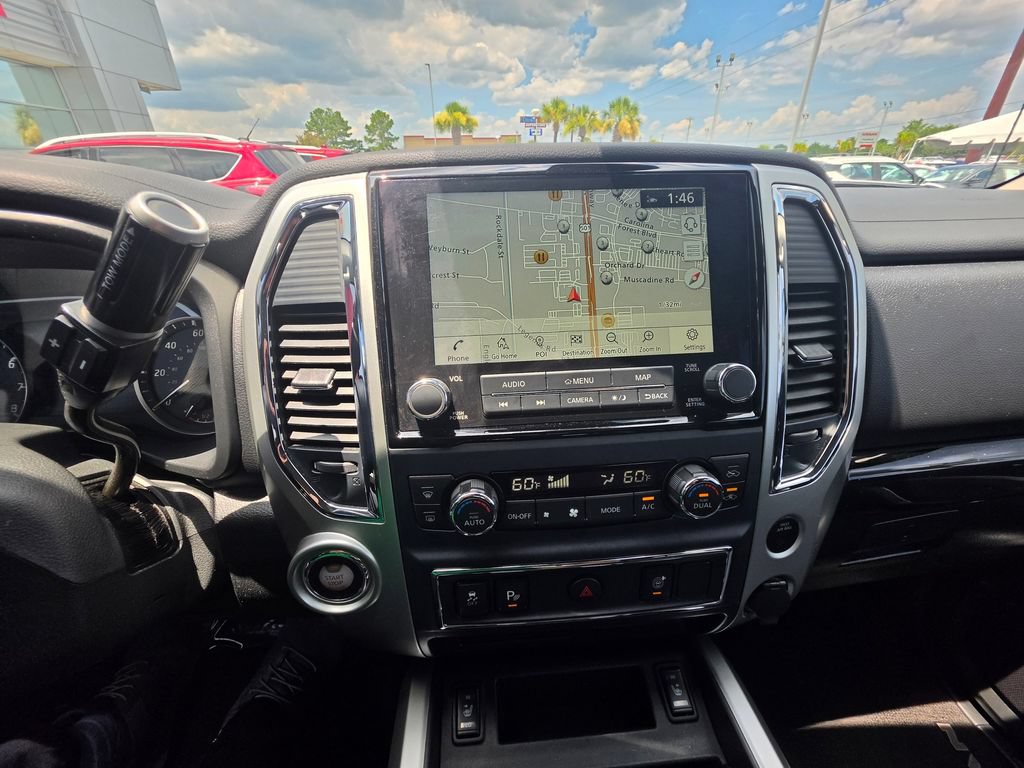 Used 2021 Nissan Titan SV w/ SV Convenience Package RWD image 17