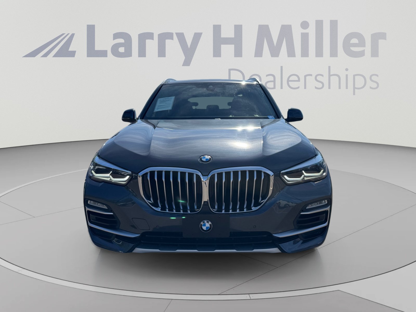 Used 2021 BMW X5 xDrive45e w/ Premium Package AWD/4WD image 8
