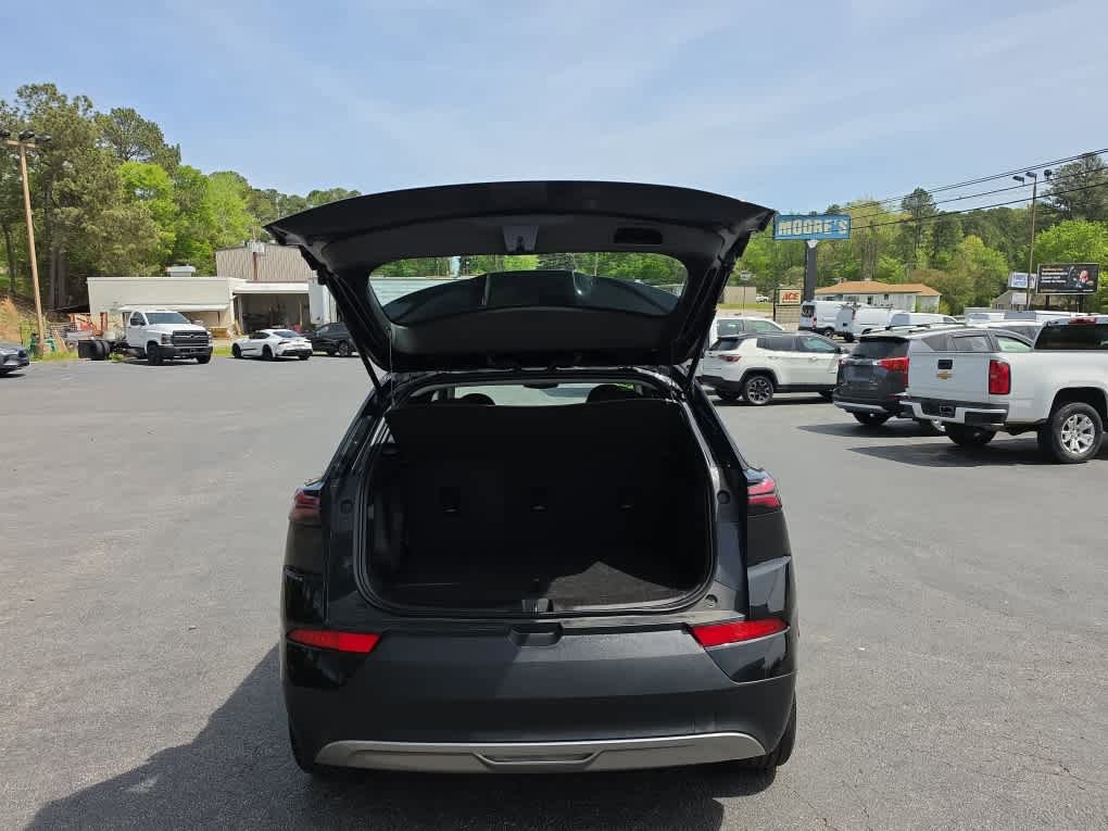 Used 2023 Chevrolet Bolt EUV LT FWD image 30