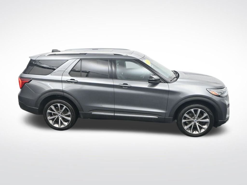 Used 2025 Ford Explorer Platinum w/ Ultimate Package image 27