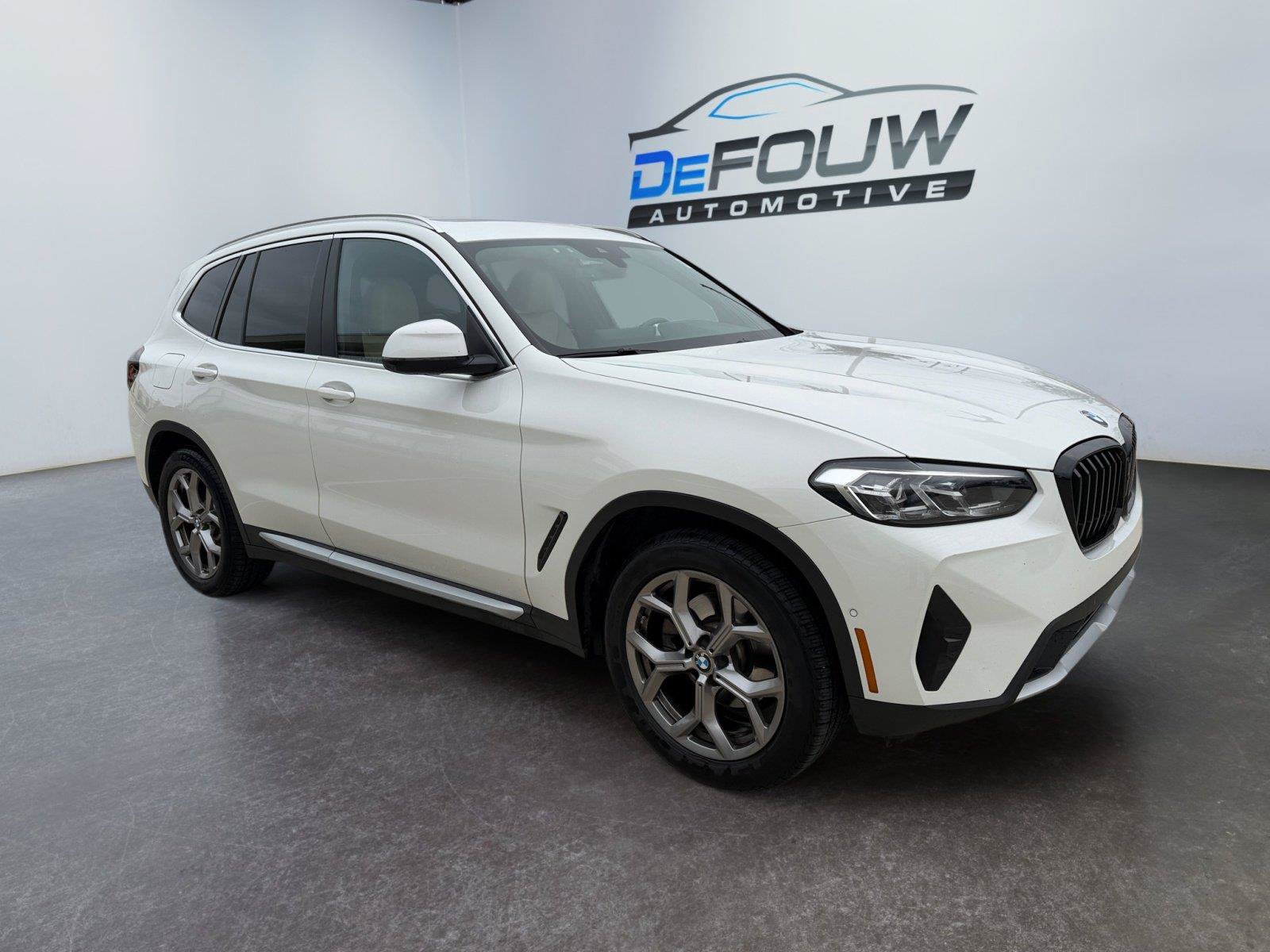 Used 2023 BMW X3 xDrive30i w/ Premium Package w/ZPA AWD/4WD image 25