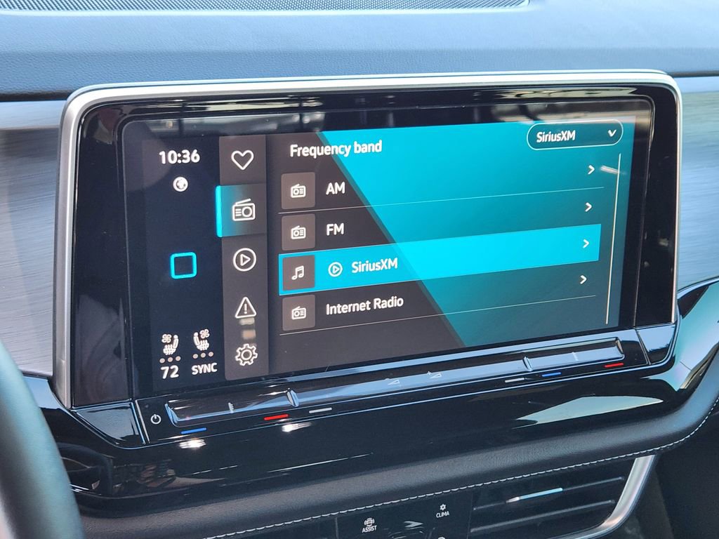 Used 2024 Volkswagen Atlas Cross Sport SE image 7