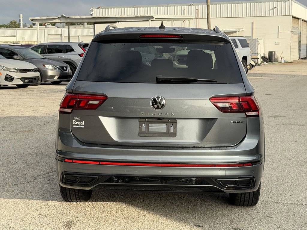 Used 2022 Volkswagen Tiguan SE R-Line AWD/4WD image 5