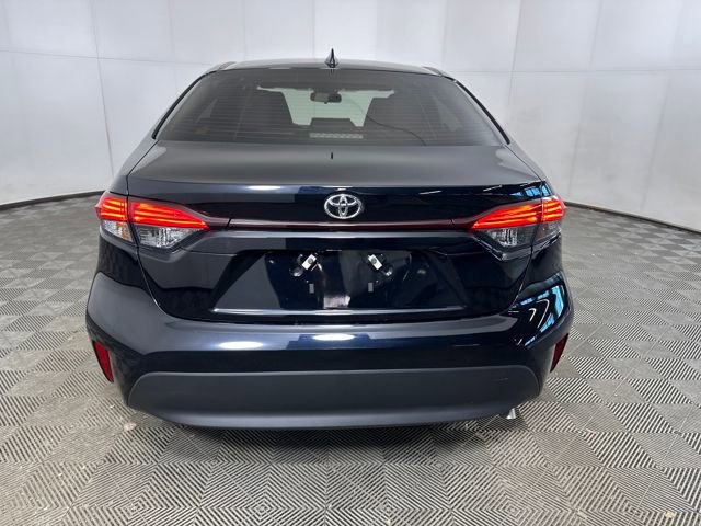 Used 2026 Toyota Corolla XLE image 4