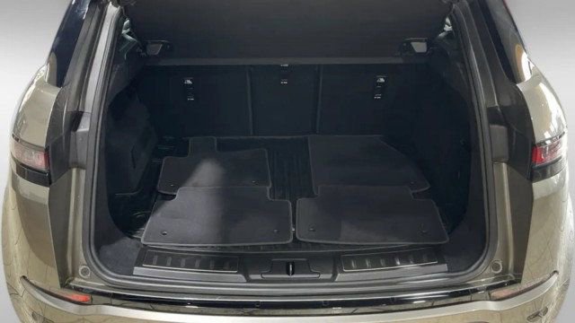Used 2022 Land Rover Range Rover Evoque R-Dynamic SE image 9