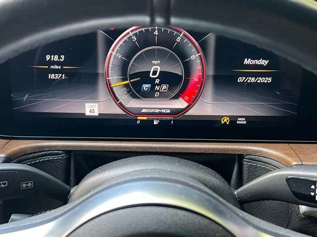 Used 2020 Mercedes-Benz G 63 AMG 4MATIC image 28