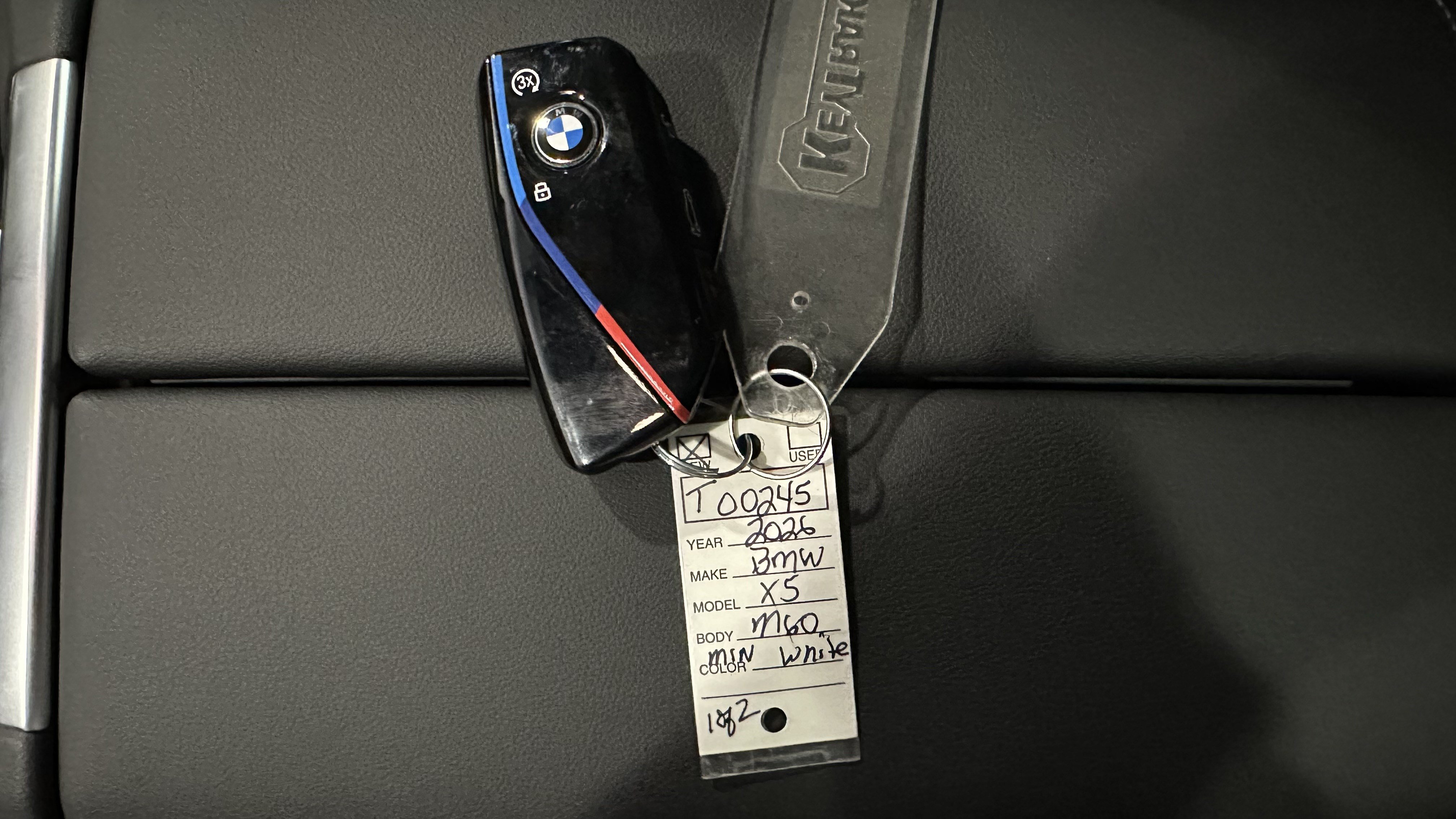 New 2026 BMW X5 M60i AWD/4WD image 33