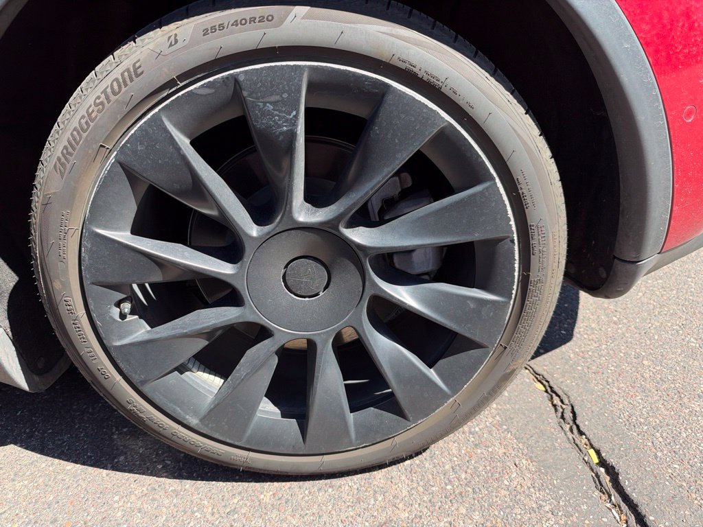 Used 2021 Tesla Model Y Long Range AWD/4WD image 8