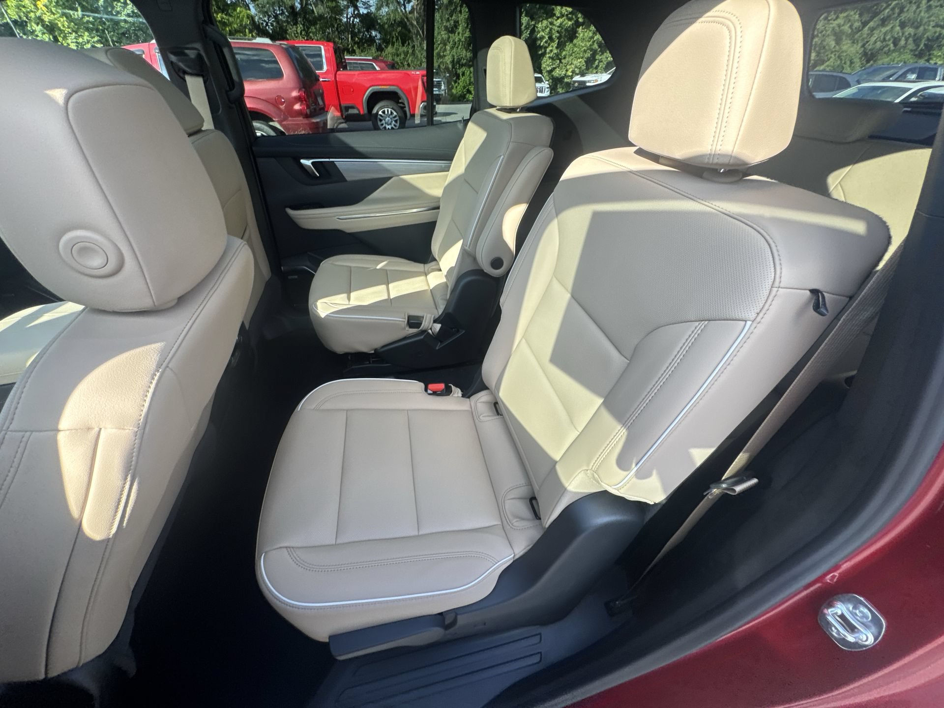New 2027 Buick Enclave Preferred w/ Power Package AWD/4WD image 25